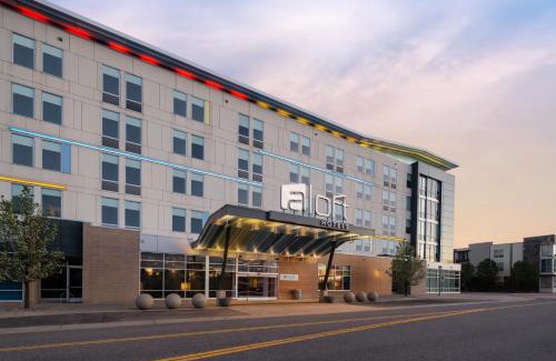 Broomfield Hotel | Pet-Friendly Aloft Broomfield Denver with Pool & Great Reviews