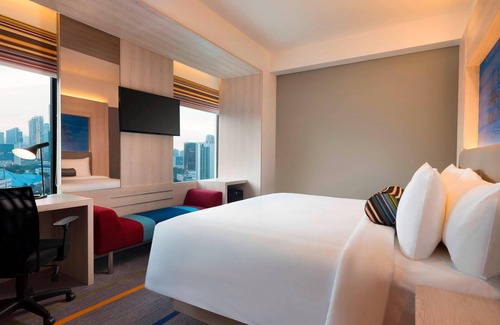 Kebon Sirih Hotel | Trendy Aloft Jakarta Wahid Hasyim: Pool, Spa & More