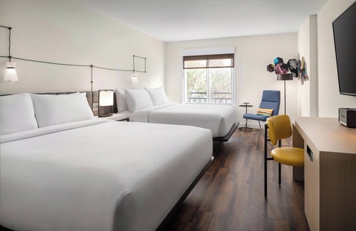 Mountain View Hotel | Discover Aloft Mountain View: Pool, Spa & High Ratings