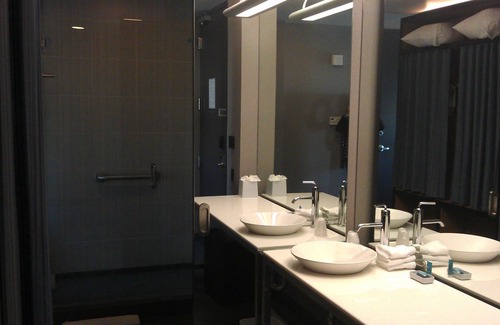 Rancho Cucamonga Hotel | Welcoming Aloft Ontario-Rancho Cucamonga with Pool & Spa