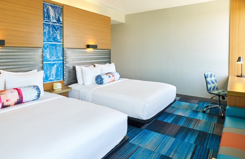 Plano Hotel | Eco-Friendly Aloft Plano with Pool and Spa Amenities