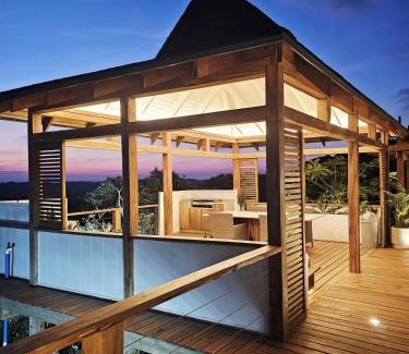 Chaimite House | Aloha 28
