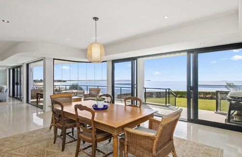 Noraville House | Aloha At Noraville By Central Coast Beach Breaks