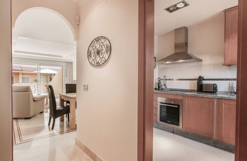 Marbella Apartment | Discover Aloha Hill Club Golf & Spa Resort: 10/10 Rated Stay