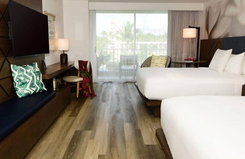 Lihue Resort | Aloha-Infused Luxury Hideaway! 3 Family-friendly Accommodations! Outdoor Pool!