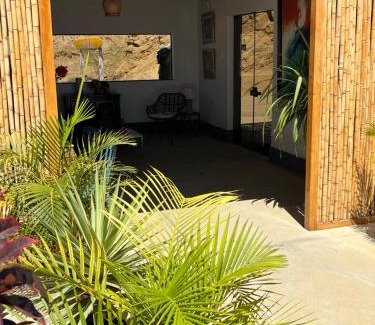 Lobitos Hotel | Exceptional Aloha Lobitos: Oceanfront Escape with Pool