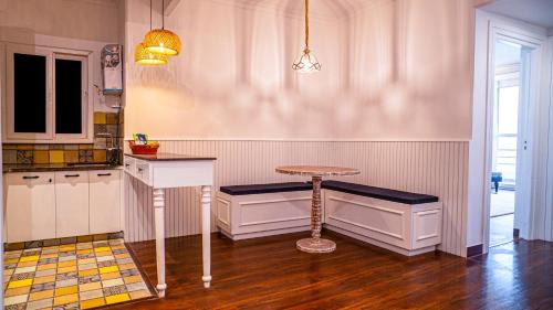 Tapovan Apartment | Serene Aloha on the Ganges: River View 2BR Condo Retreat