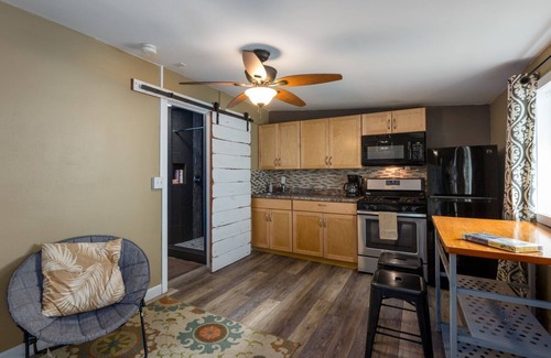 Hauula Apartment | Cozy Aloha Studio - Oceanfront Escape Near the Beach