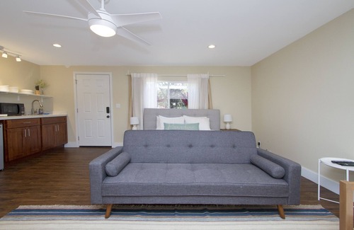 Haleiwa House | Ocean View Aloha Studio Near Turtle Beach, Guest Rated 9.6