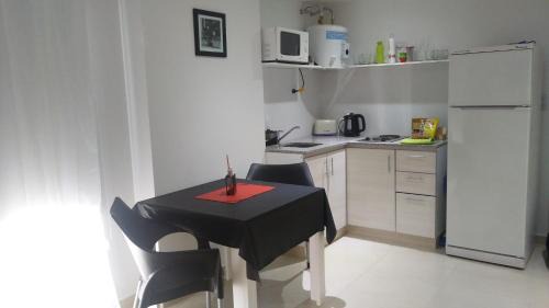 Ciudad Jardin Lomas del Palomar Apartment | Top-Rated Aloha VI - El Palomar with Family-Friendly Amenities