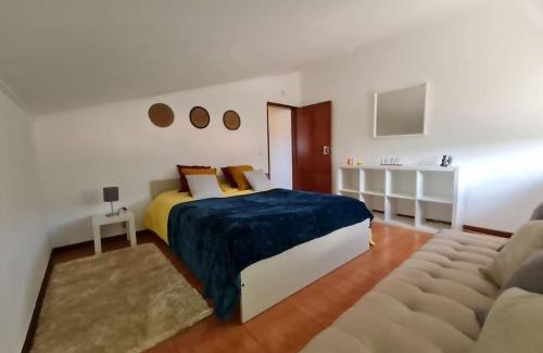 Varzea de Sintra Apartment | Discover Alojamento 3 Vistas: Family-Friendly Retreat