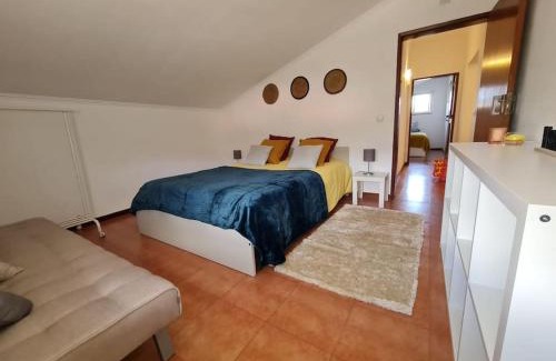 Varzea de Sintra Apartment | Discover Alojamento 3 Vistas: Family-Friendly Retreat