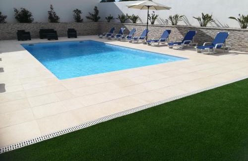 Alcobaca House | Discover Alojamentos Campo & Mar - Vivenda Golden House