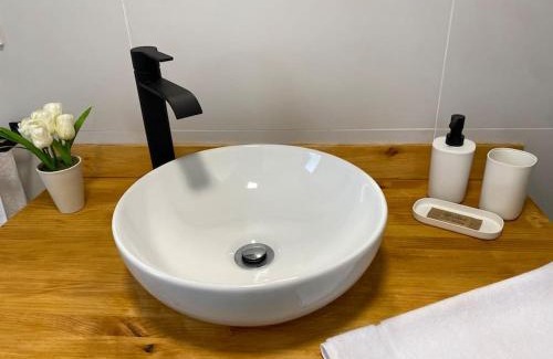 Baeza Apartment | Pet-Friendly Apartment Baeza 4B with High Guest Rating