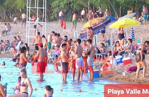 Aldea Valle Maria House | Convenient Accommodation with Covered Parking for Families