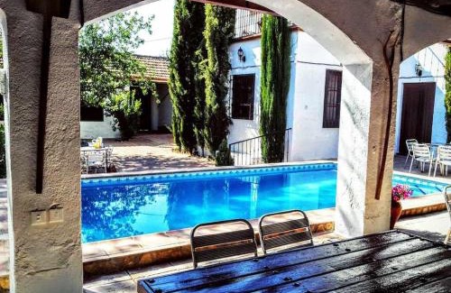 Escoznar House | Oceanfront Comfort at Alojamiento El Cortijuelo