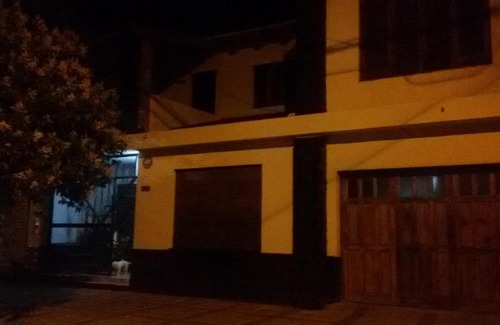 San Rafael Apartment | Cozy Alojamiento El Tata: Family-Friendly with Breakfast