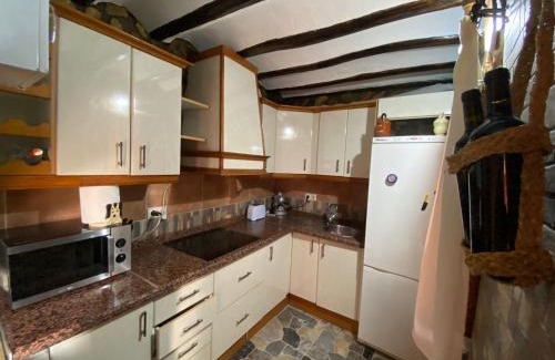 Bedmar House | Pet-Friendly Getaway at La Casilla de Eustaquia, Magina