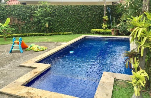 Samborondon House | Comfortable Stay in Samborondón with Pool & Pet-Friendly Options