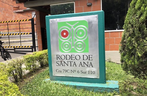 Guayabal House | Whole Accommodation in Rodeo Alto with Great Amenities