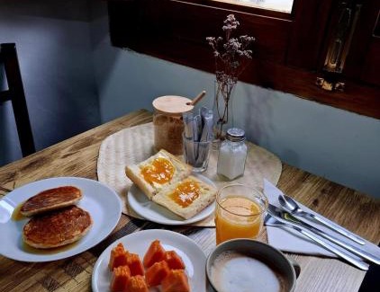 Alhama de Granada House | Top-Rated Alojamiento La Escalera for Memorable Stays