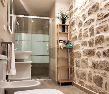 Ubeda Apartment | Highly Rated Alojamiento Mercado de Abastos for Families