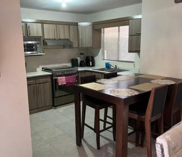 Torreon House | Alojamiento residencial, cerca de TSM