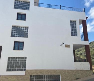 Carcheles House | Guest Rated 9.6: Alojamiento Rural Avd Sierra Mágina