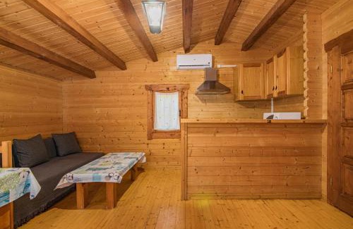 Deifontes House | Pet-Friendly Oceanfront Retreat at Caserio de la Fuente