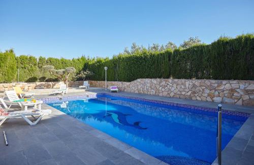 Pozo Alcon Apartment | Explore Alojamiento Rural Soler: Family-Friendly Retreat