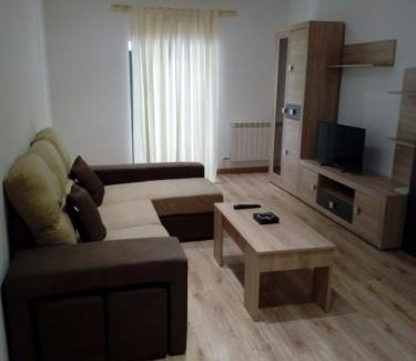 Ciudad Rodrigo Apartment | Exceptional Stay at Alojamiento Samumari - Rated 9.4/10