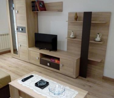 Ciudad Rodrigo Apartment | Exceptional Stay at Alojamiento Samumari - Rated 9.4/10
