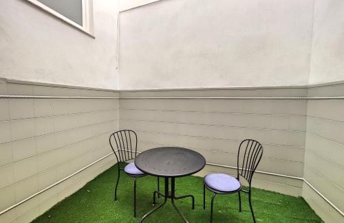 San Basilio Apartment | Child-Friendly Alojamiento San Basilio Suite - Rated 8.3/10