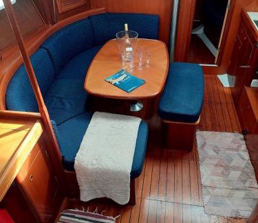 Baiona Old Town Boat Rental | Unique Accommodation on the Oceanfront in Baiona