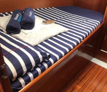 Baiona Old Town Boat Rental | Unique Accommodation on the Oceanfront in Baiona