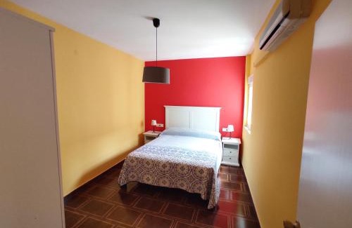 Torreperogil Apartment | Cozy Alojamiento Turístico Ana María: Pet & Child Friendly Stay