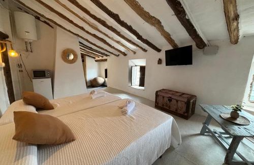 Iznatoraf Apartment | Pet-Friendly Alojamiento Verdala with 8.6/10 Review Score
