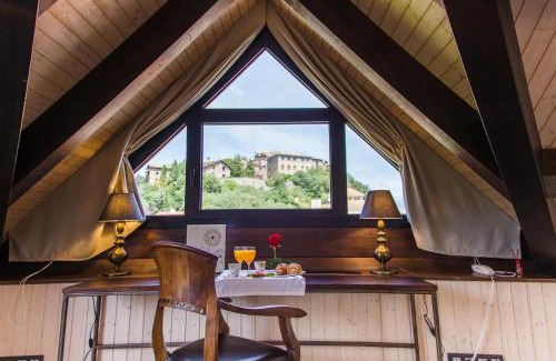 Ainsa Hotel | Exceptional Stay at Alojamientos Ainsa Sanchez - Guest Rated 9.3