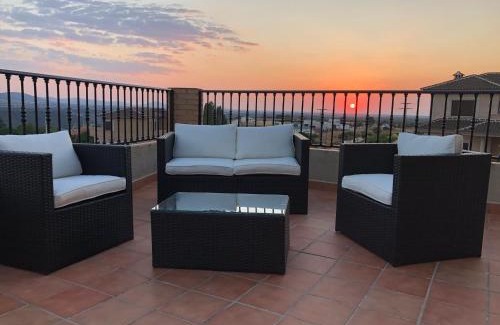 Los Navalucillos House | Experience Comfort at Alojamientos El Chorro - Rated 9.3