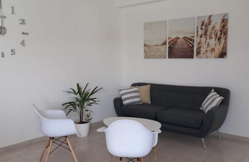 Gualeguaychu Apartment | Pet-Friendly Alojamientos Litoral - Family-Approved Getaway