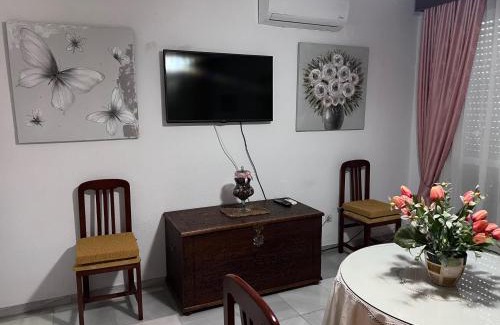 Cerro del Aguila Apartment | Discover Comfort at Alojamientos María 1 – Guest Rated!