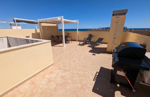 Peniscola Apartment | Oceanfront Stay at Alojamientos Marel Atico - 4-Star Retreat