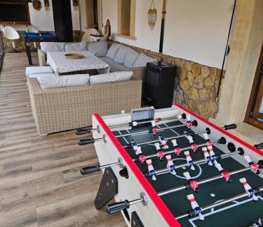 Hinojedo House | Cozy Oceanfront Retreat at Alojamientos Marte casa rural