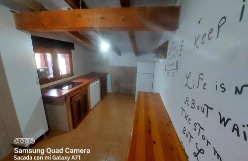 Hinojedo House | Cozy Oceanfront Retreat at Alojamientos Marte casa rural