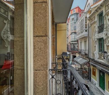 La Coruna Apartment | Discover Miss Tic in Ciudad Vieja Coruña: Guest Rated 9.4