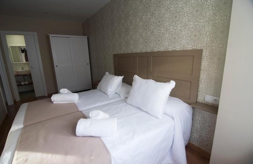 Arzua Apartment | Child-Friendly Stays at Alojamientos MYL - Rated 9.5/10