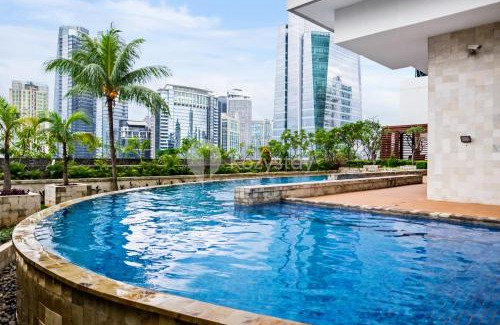 Kuningan Apartment | Relax at Aloka by Kozystay - Kuningan with Pool Access