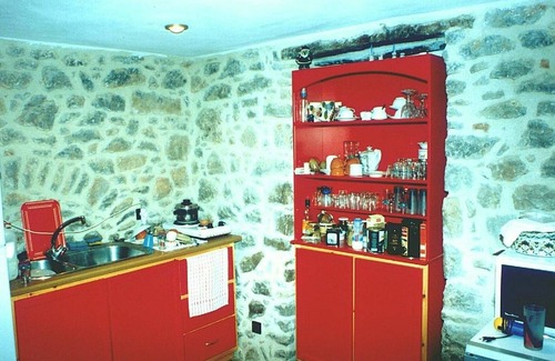 Avgonyma Apartment | Discover Alona Stone House: Cozy Self-Catering Retreat