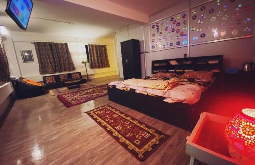 Sualkuchi Apartment | Alondra