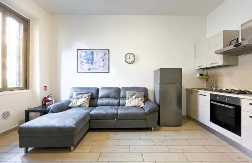 Corsico Apartment | Pet-Friendly Smart Flat by the Canal for 4 Guests